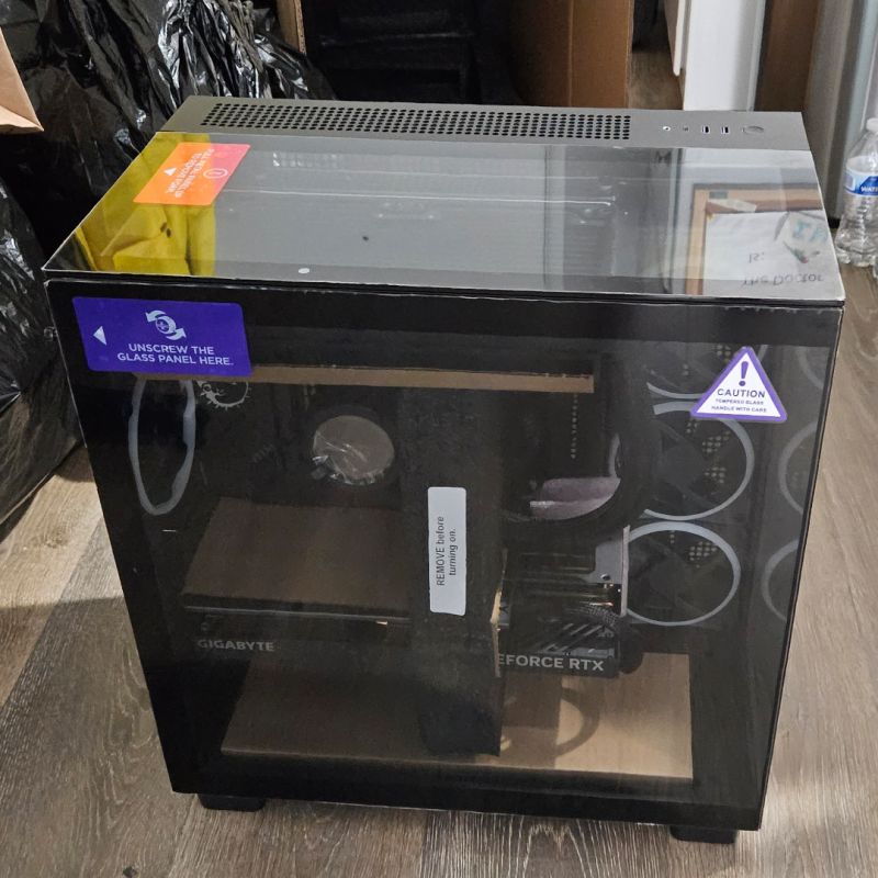 Seems Normal R Nzxt - Minimal Backgrounds - Stunning 4K Collection