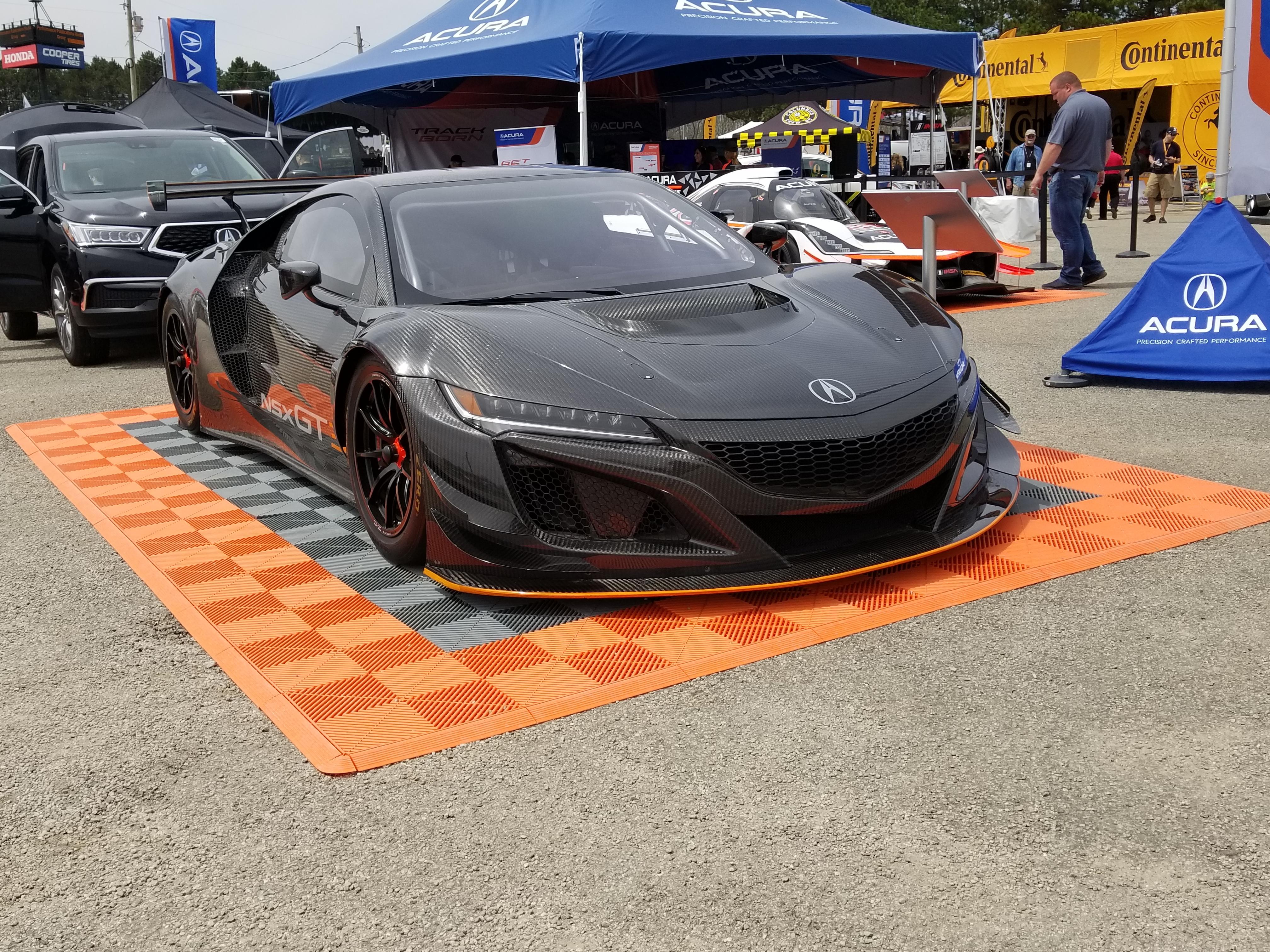 Acura nsx gt3 at mid-ohio imsa races