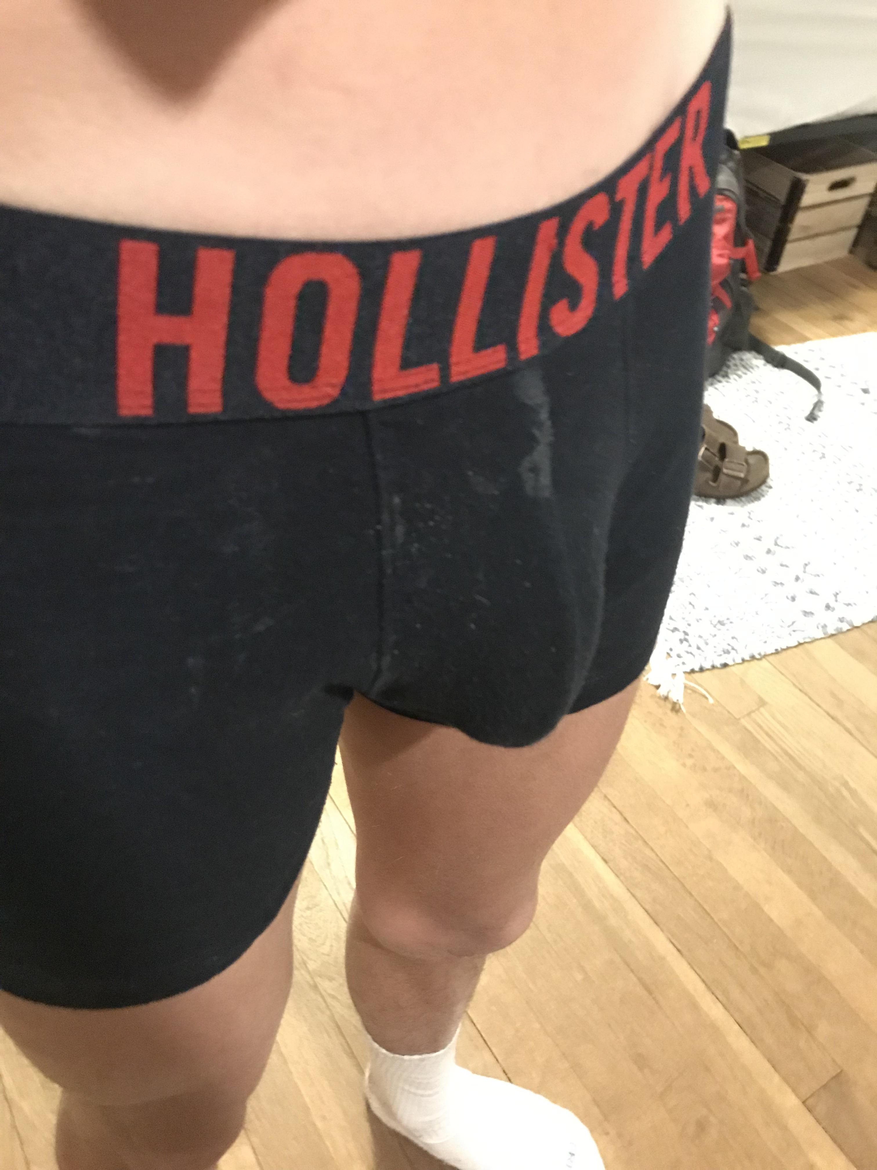 21 year old college student selling well worn cum stained underwear $25+  requests accepted with picsvideos for extra : rusedboxers