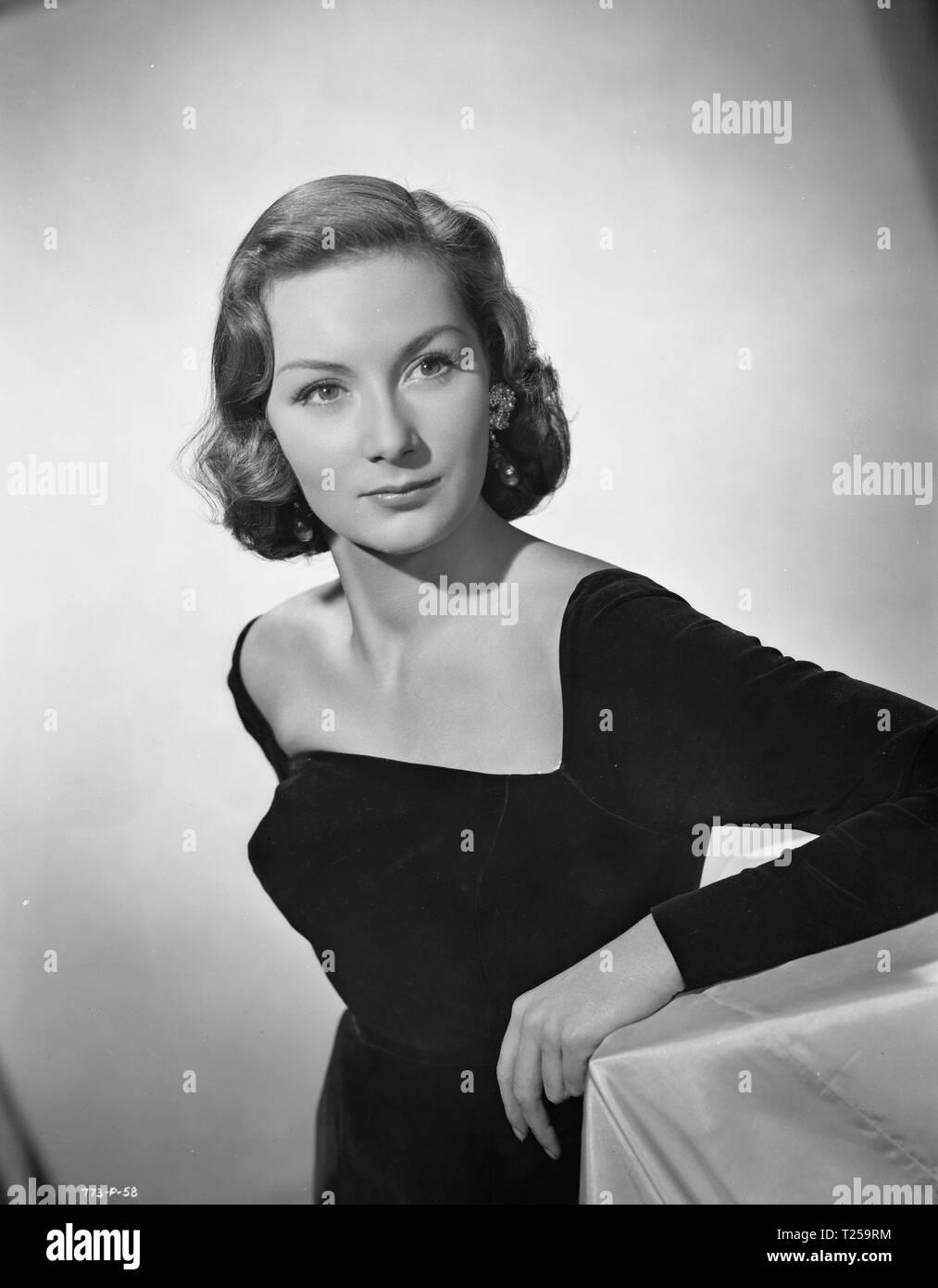 1986) Sally Field for Playboy : rOldSchoolCool