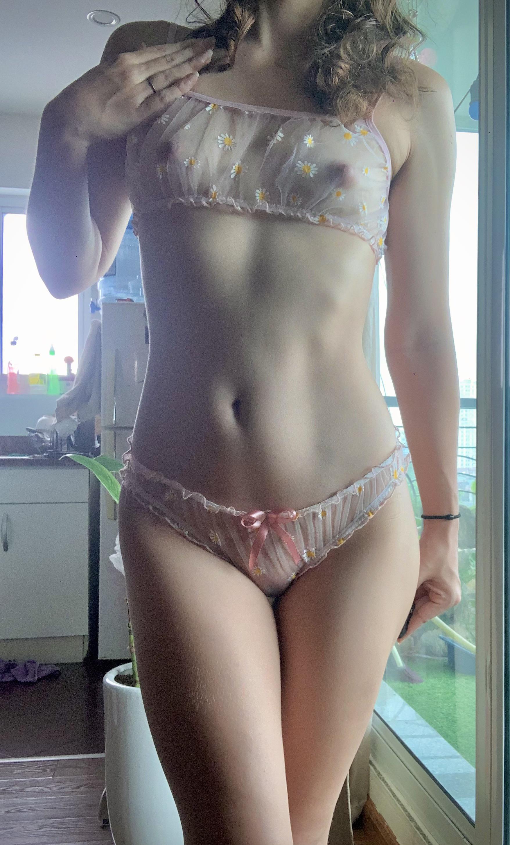 Wanna bite my mosquito bites? : raa_cups