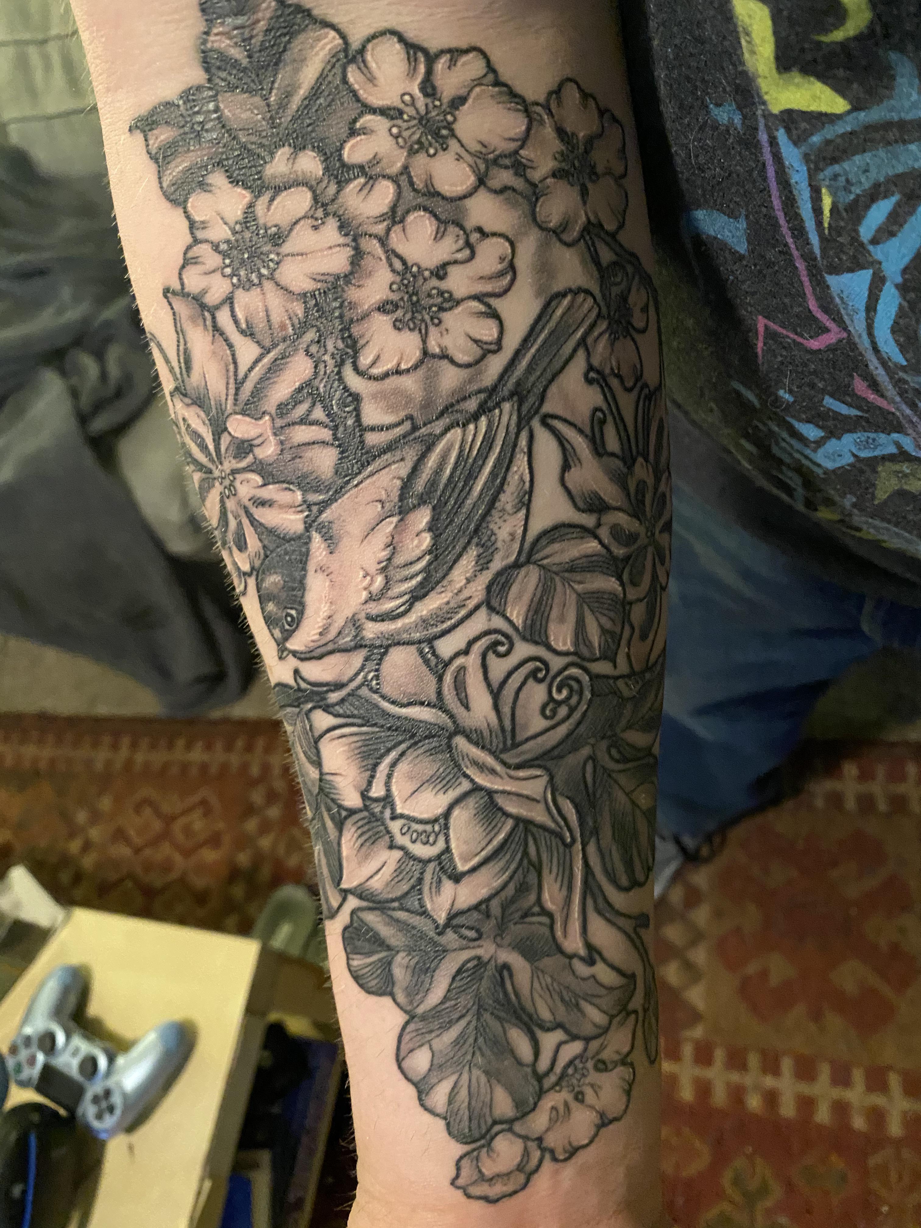 Black And Grey Flowers And Chickadee Healed Done Early 2020 By Elle Burnham Of Seven Horses Tattoo Concord Nh Tattoos