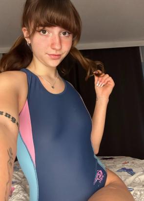 Dont feel like going to the beach today :/