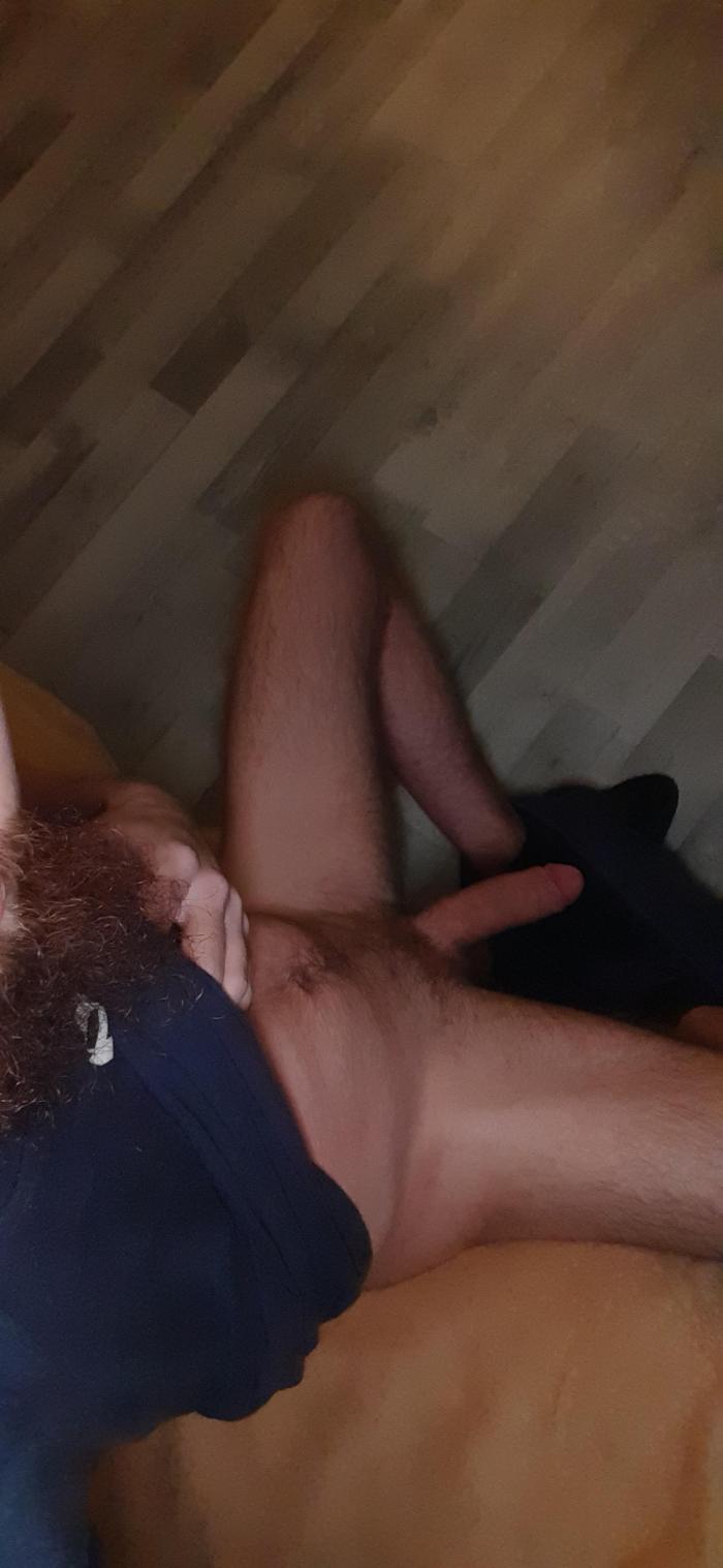 ilovebigfeetsandtoes