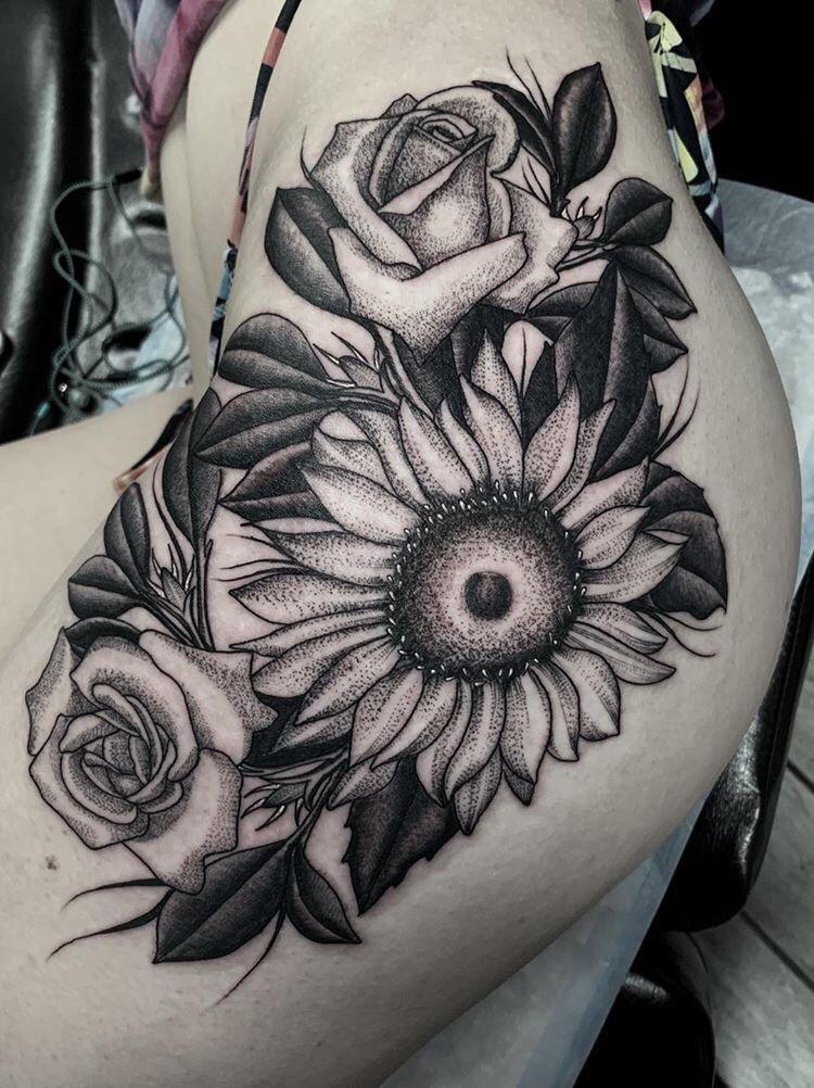 Sunflowers And Roses By Jesus Lleo Pens And Needles Colorado Springs Co One Session Tattoos