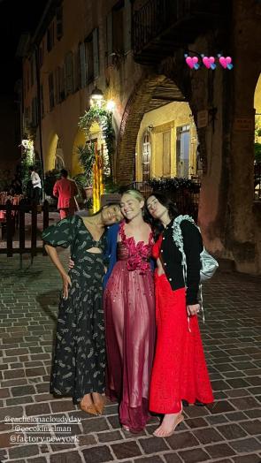 Annasophia’s IG Story, With Friends, 9/26/25