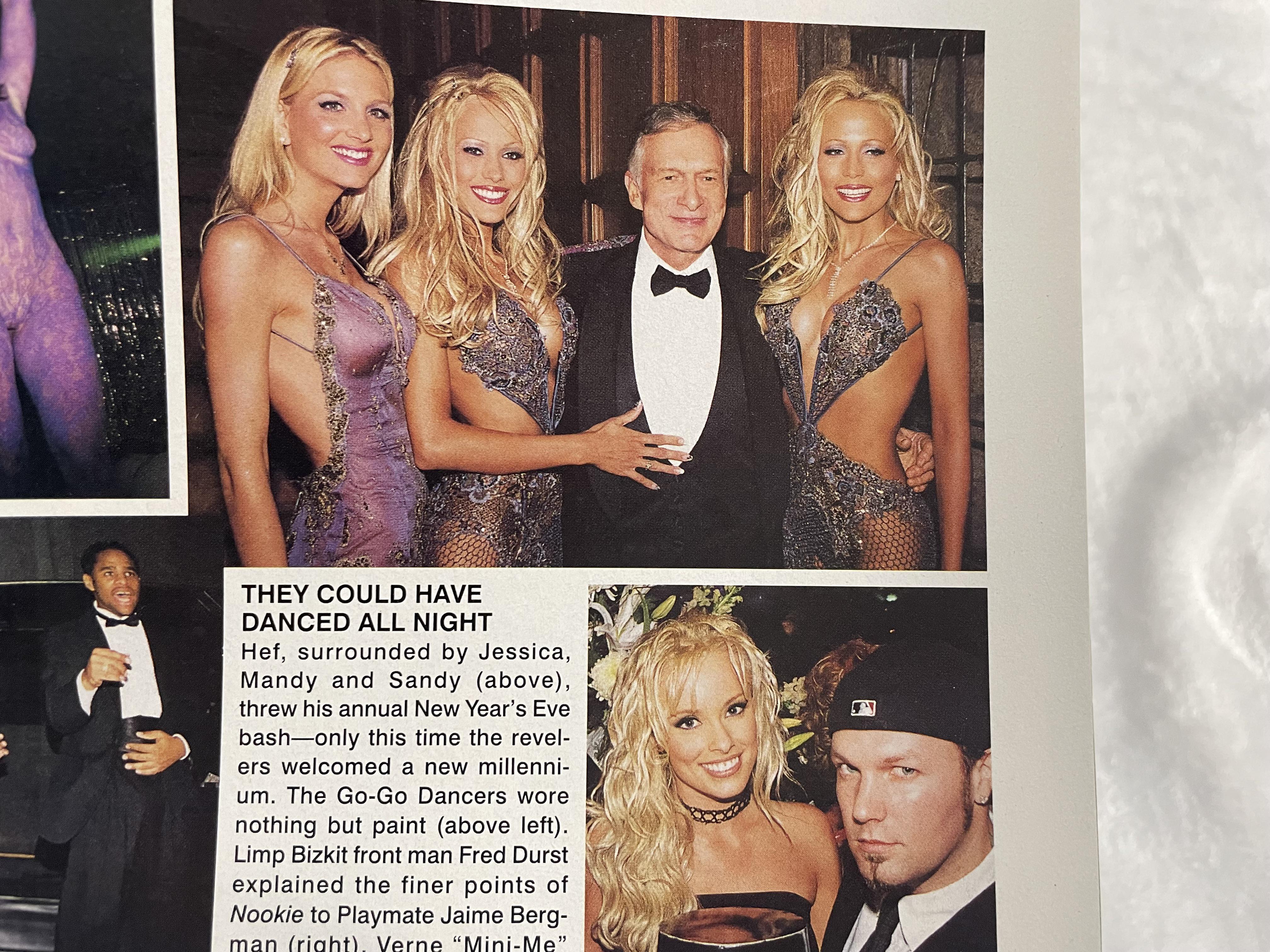 SFW - los gemelos Bentley Artículo de Playboy de mayo de 2000 únicamente -  sin desnudez - Mandy y Sandy : rTheGirlsNextLevelPod