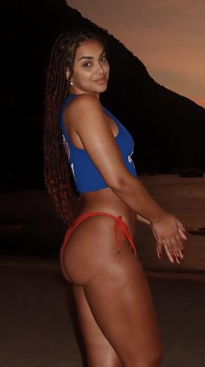 Ashley Nicole Moss | CBS Sports