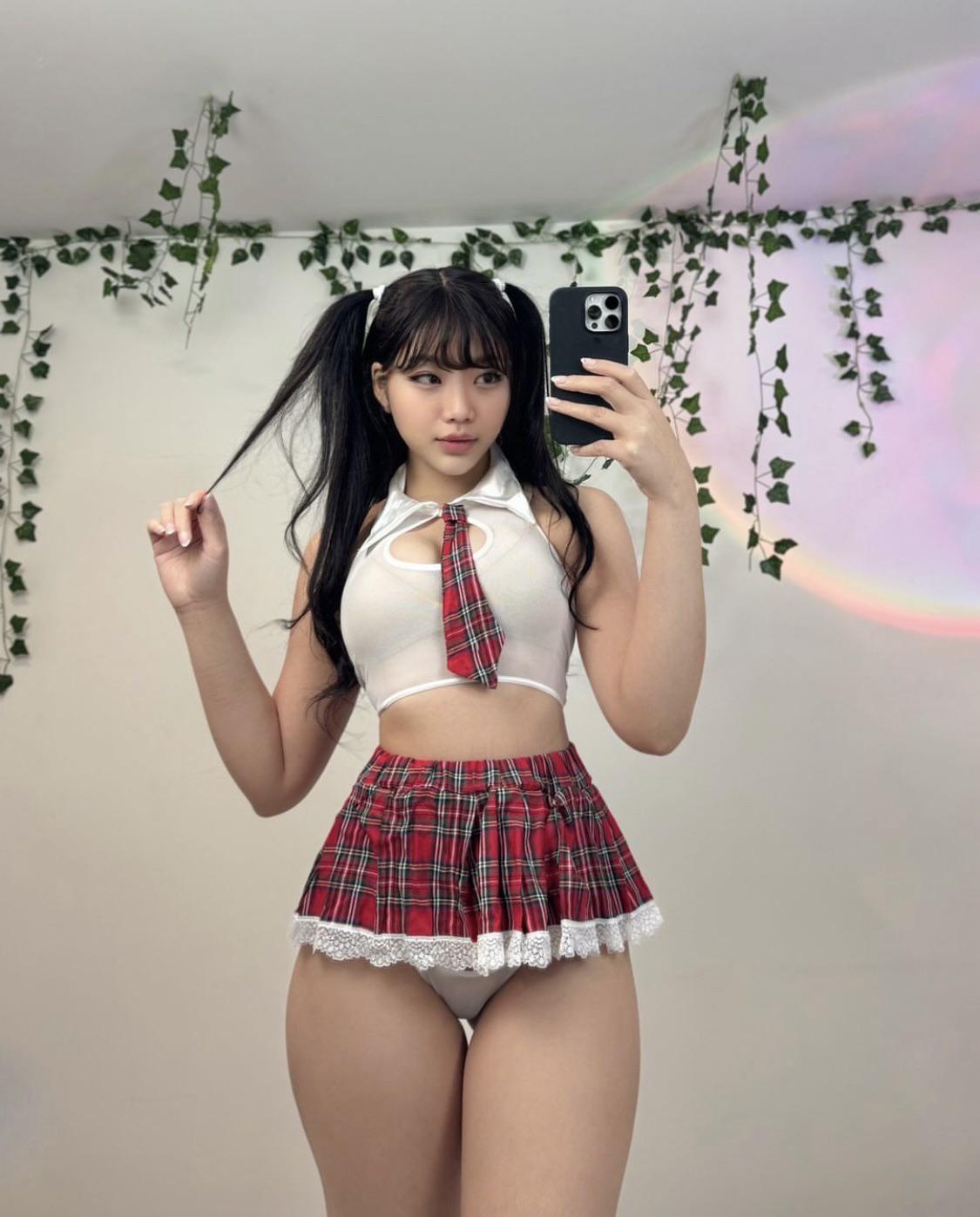 Yuki Nara Fanvue Leaks Complete Visual Content 998