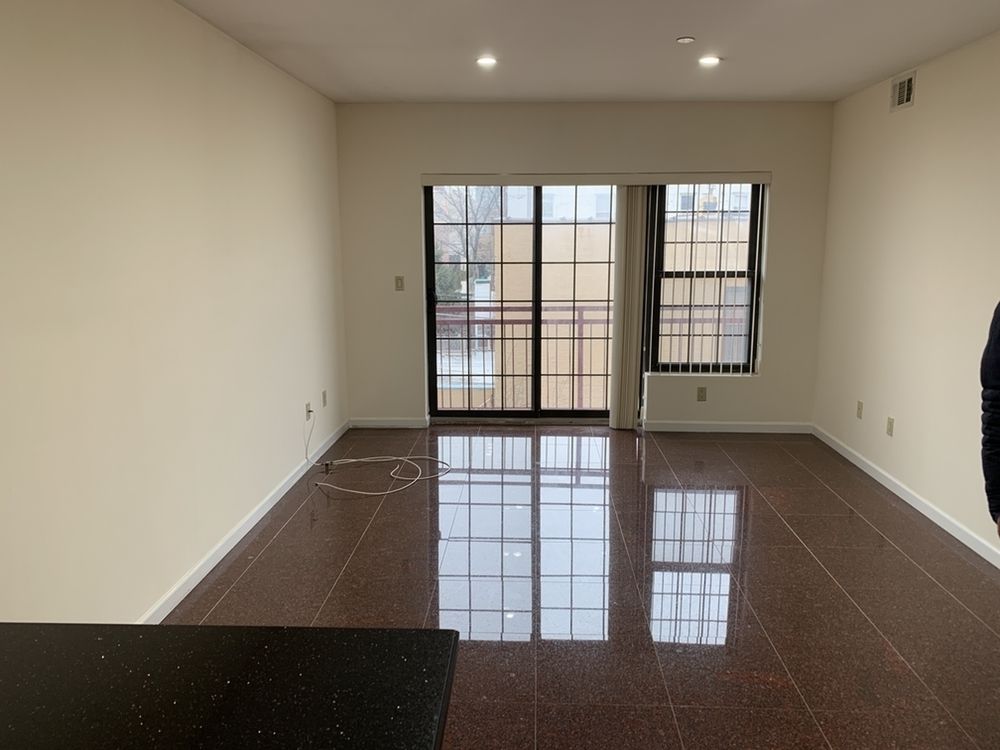 Help Me Design This Small 19 X 12 Living Room I Ve Only Lived In Studio Apartments Thus Far Looking For Cozy But With Light Airy Colors Designmyroom