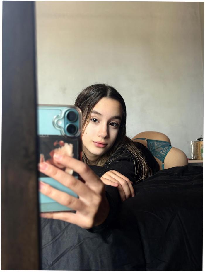 honeygirlmango