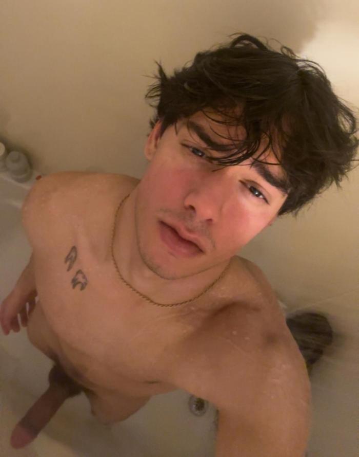 chrissstonerr