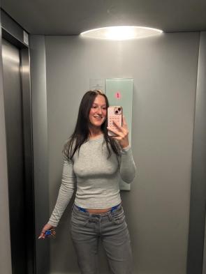 pov: you meet me in home elevator!