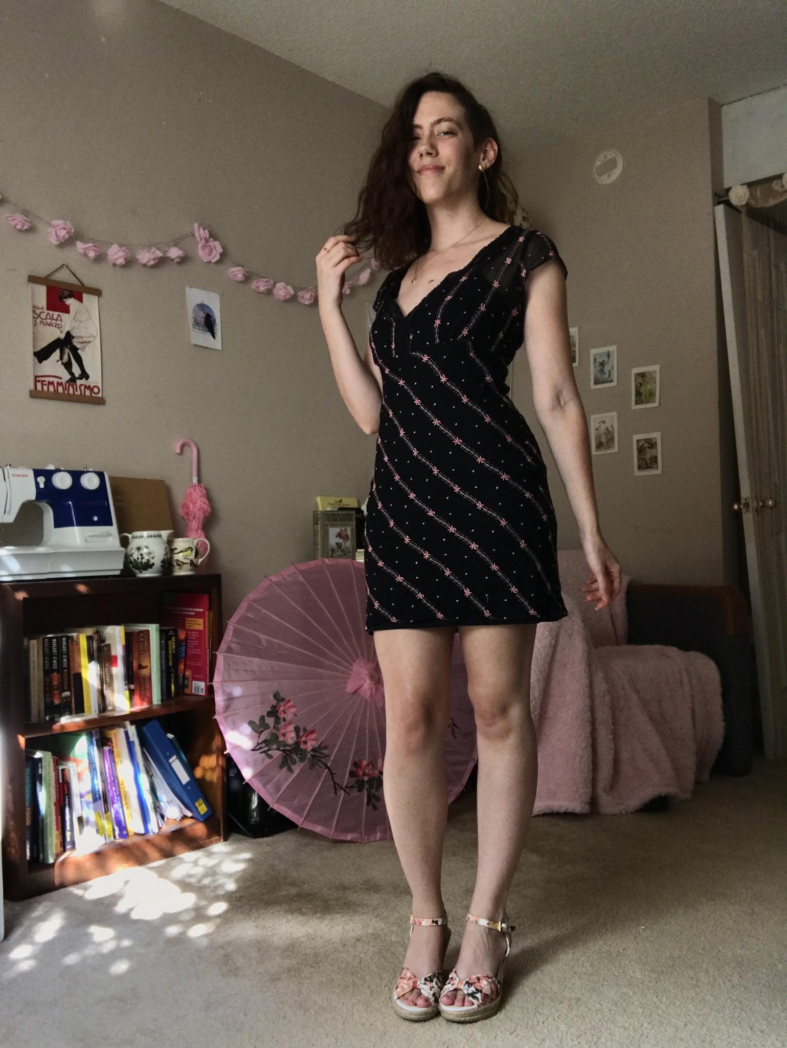 Wanted To Dress Up For Dinner At My Parents Place Dress Is 90s Betsey Johnson I Got From Goodwill For Like 3 Bucks Outfits