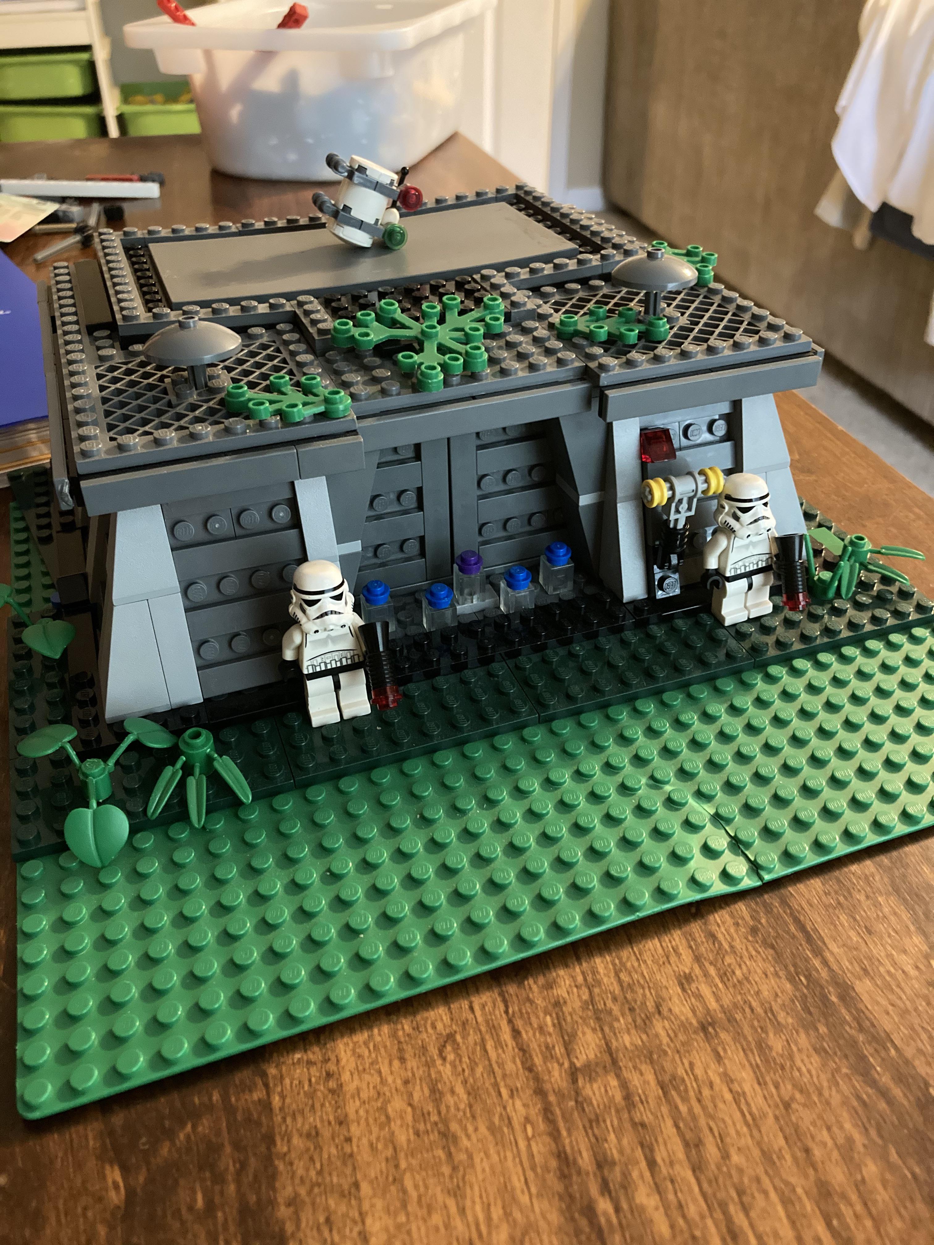 LEGO Star Wars The Complete Saga : Legostarwars