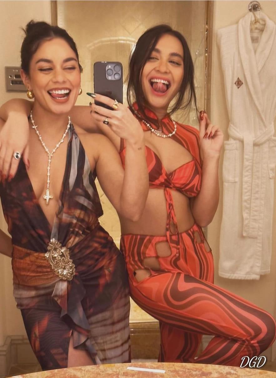 Which Hudgens sister is the freakiest? Vanessa or Stella hudgens :  rVanessaHudgensHot
