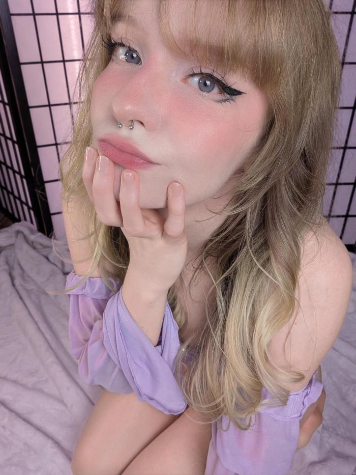 allie_kittyy