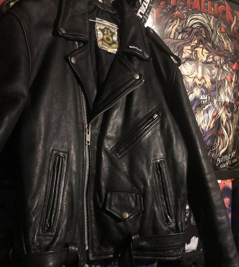 Any Information About This Jacket R Leatherjacket - Premium Colorful Illustration Gallery - HD