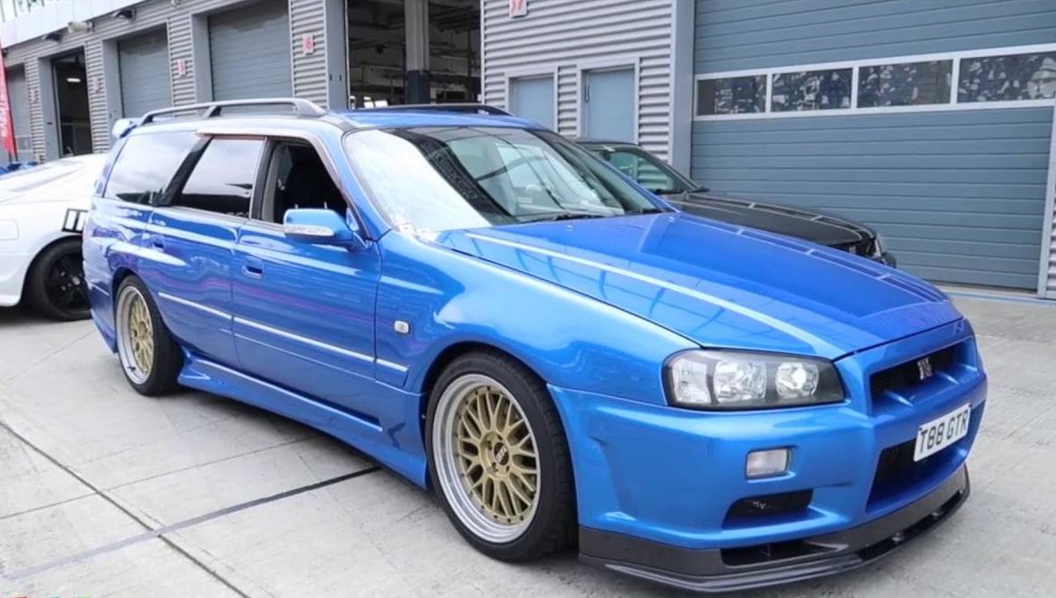 R34 gt-r wagon