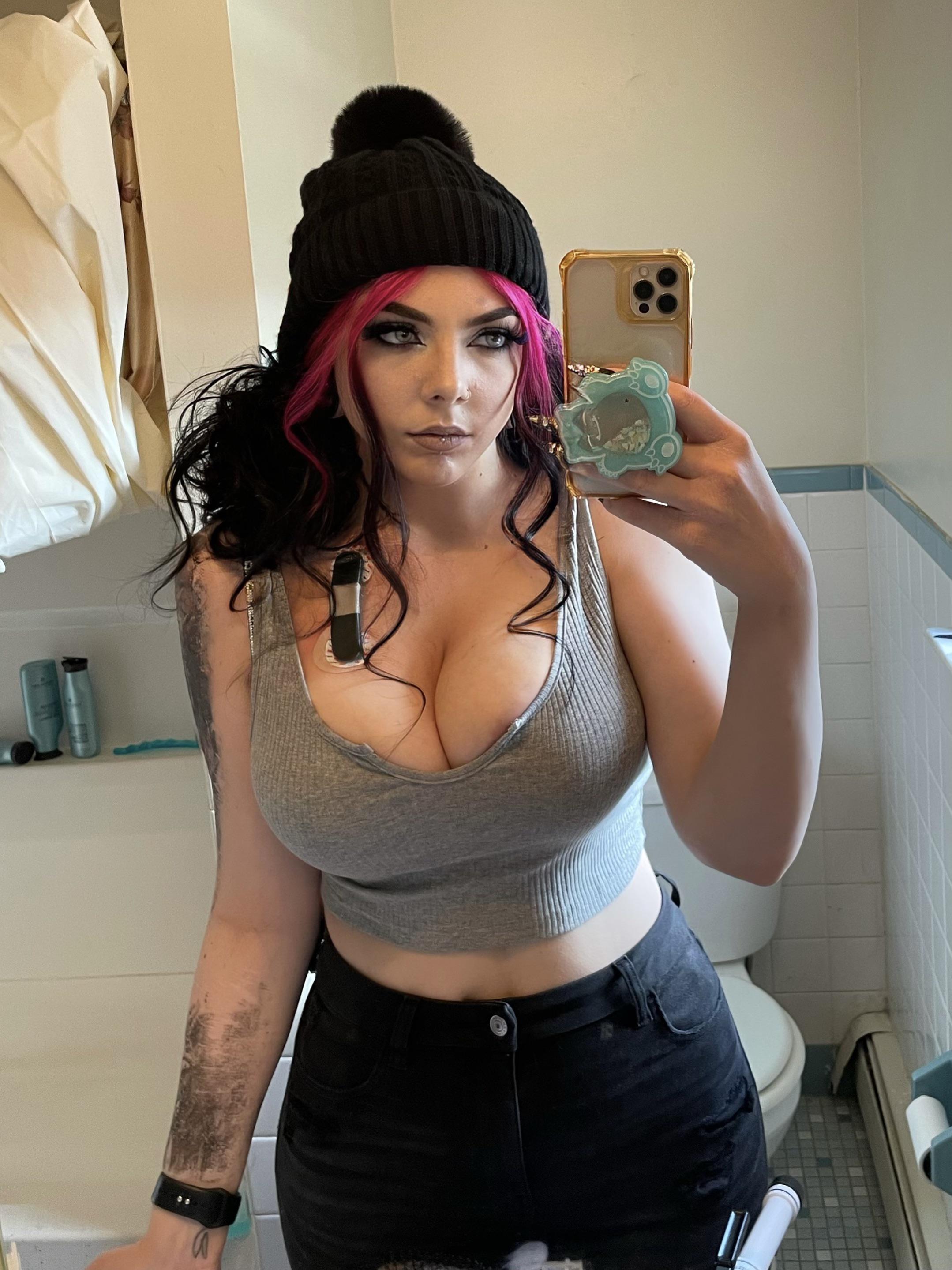 KAYLEE (ukayleedimarco) - Reddit