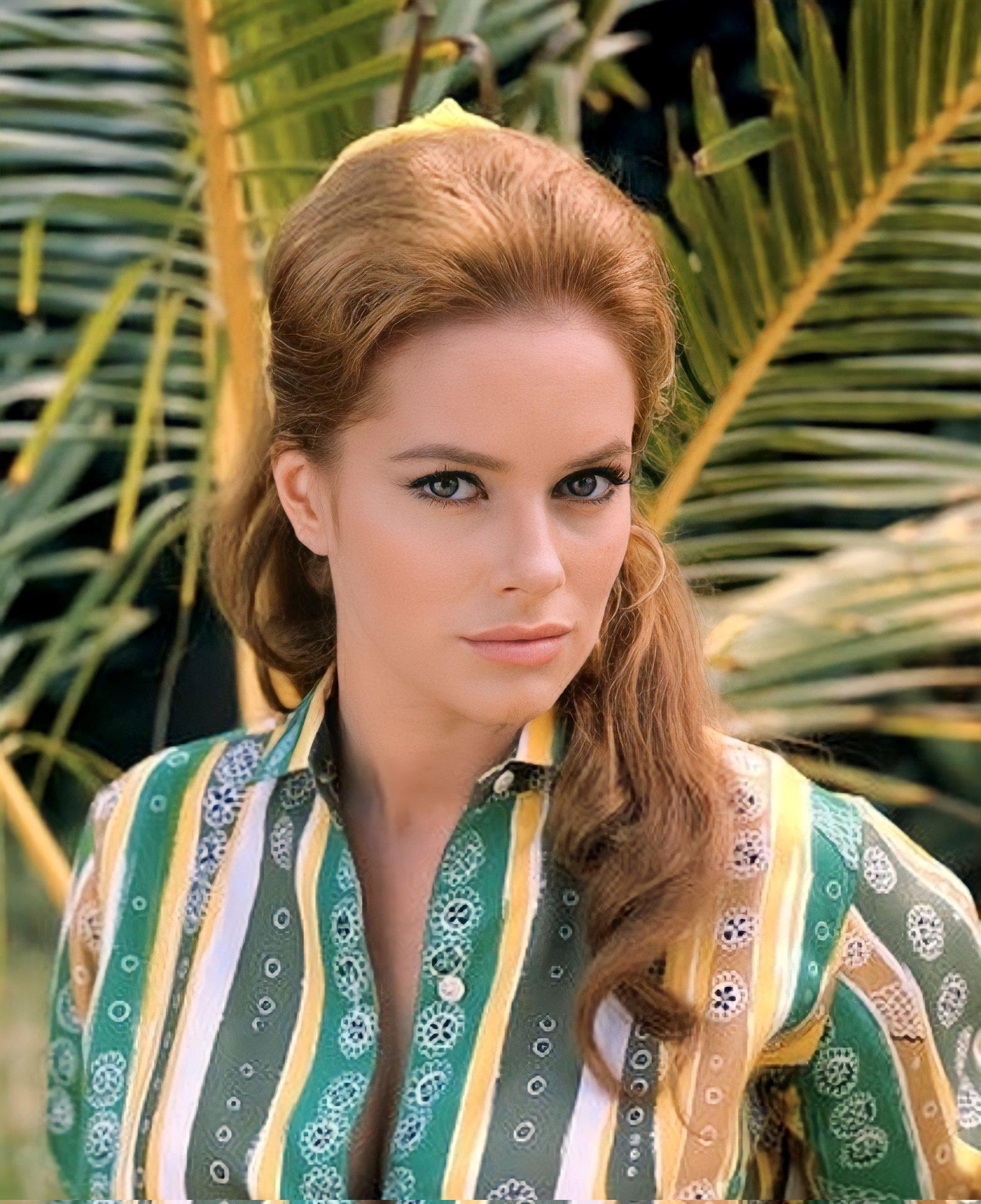 Luciana Paluzzi - 1960s - Images