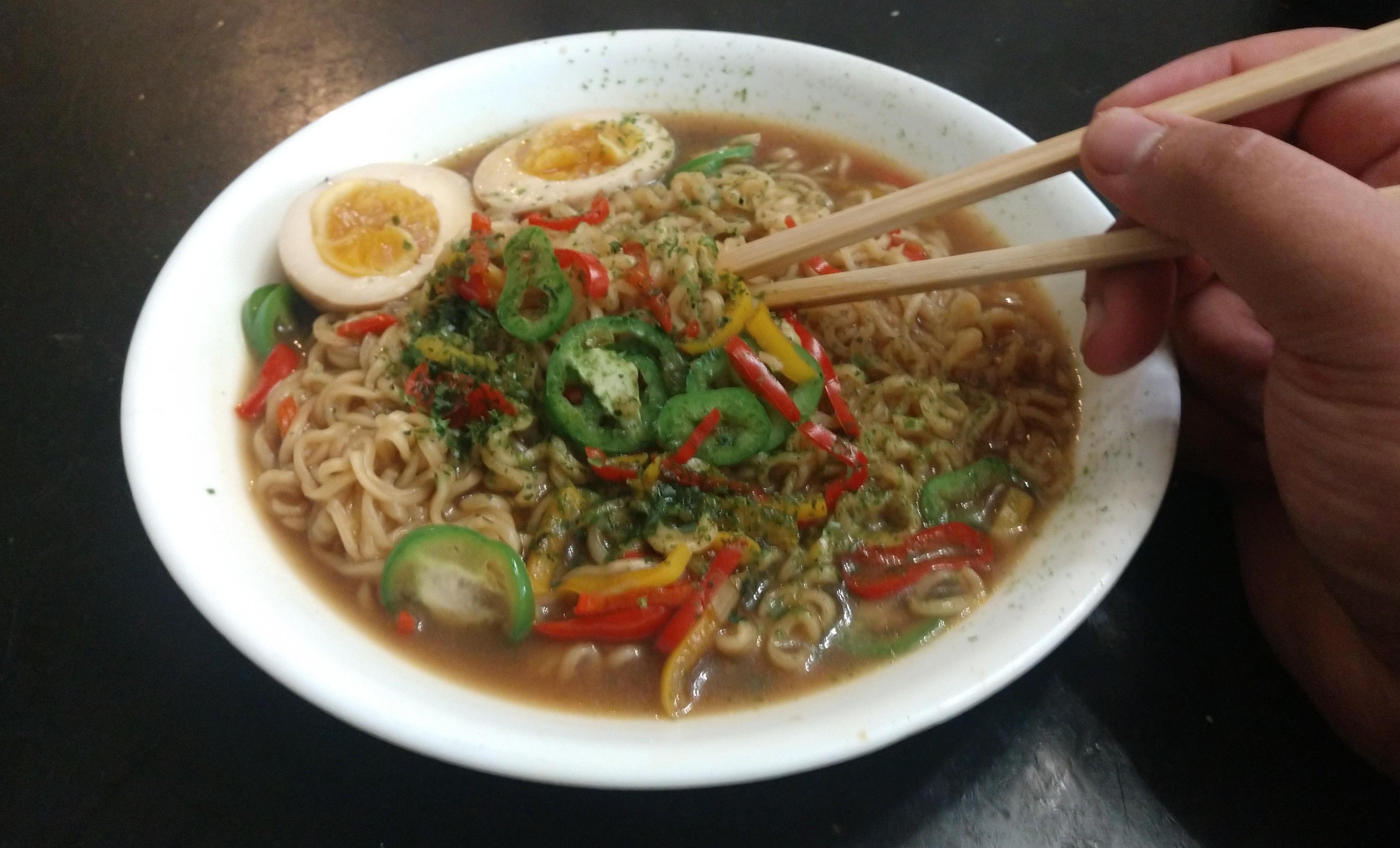 Todays noods are a bit spicier : rNoodlePorn