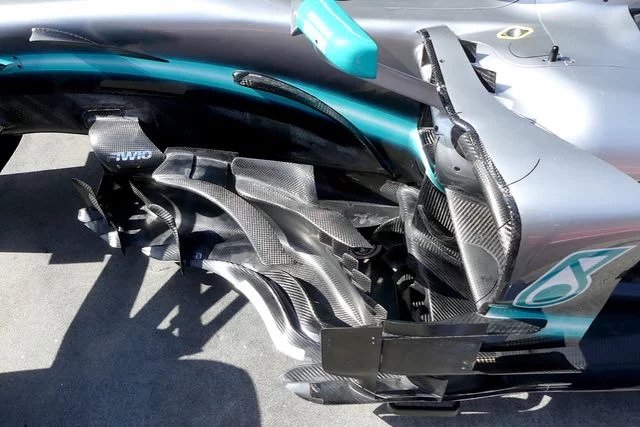 Mercedes Bargeboard Detail In Australia Courtesy Of