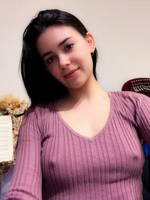 My face after tuning my harp. [F21]