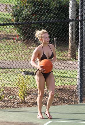 Vacationing in Hawaii | Honolulu | April 9, 2012