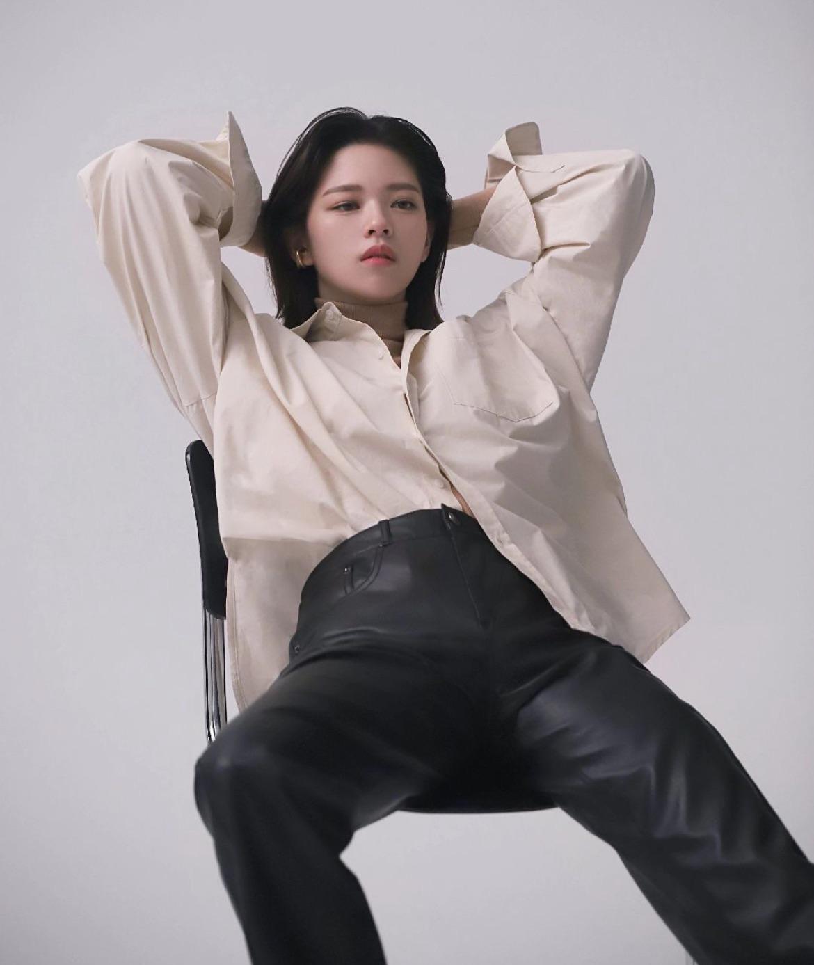 My fav jeongyeon photo : rkpop_uncensored