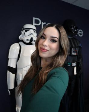 Carly King [ YouTuber]