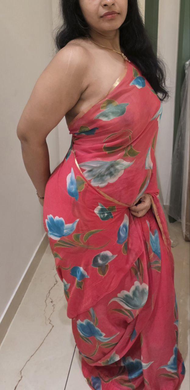 DesiMulHotWife