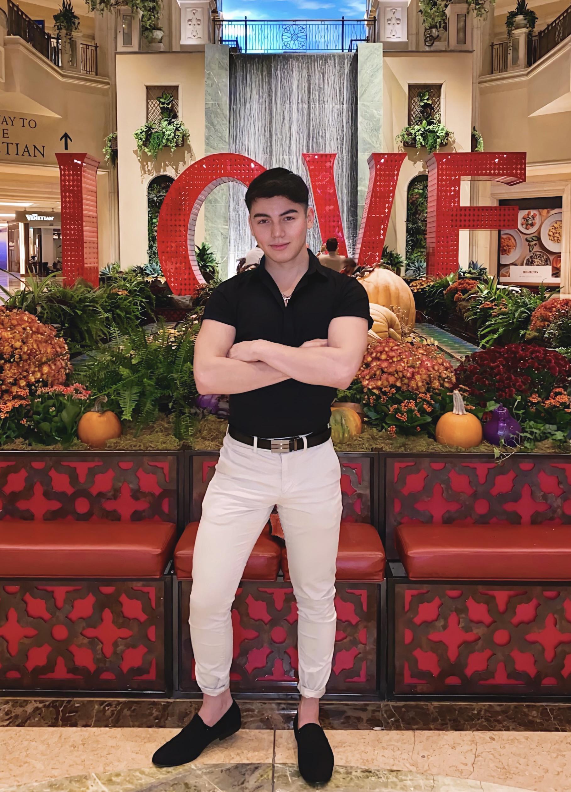 Felt Nice To Dress Up A Little For My Birthday Dinner And Get Out The House Gaybrosgonemild