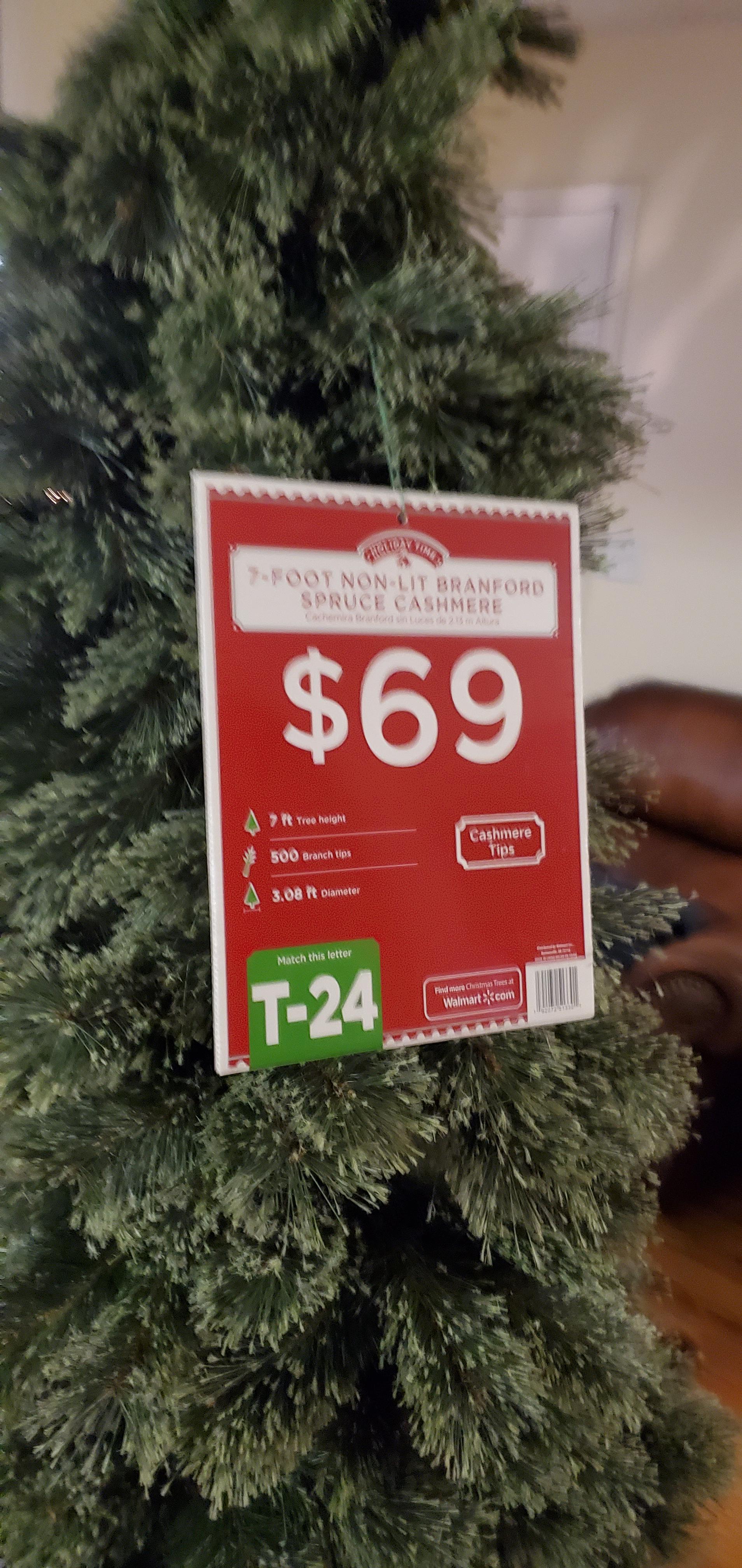 Buying A New Christmas Tree This Year Find Everything You Need To Know In One S Best Artificial Christmas Trees Christmas Tree Guide Artificial Christmas Tree