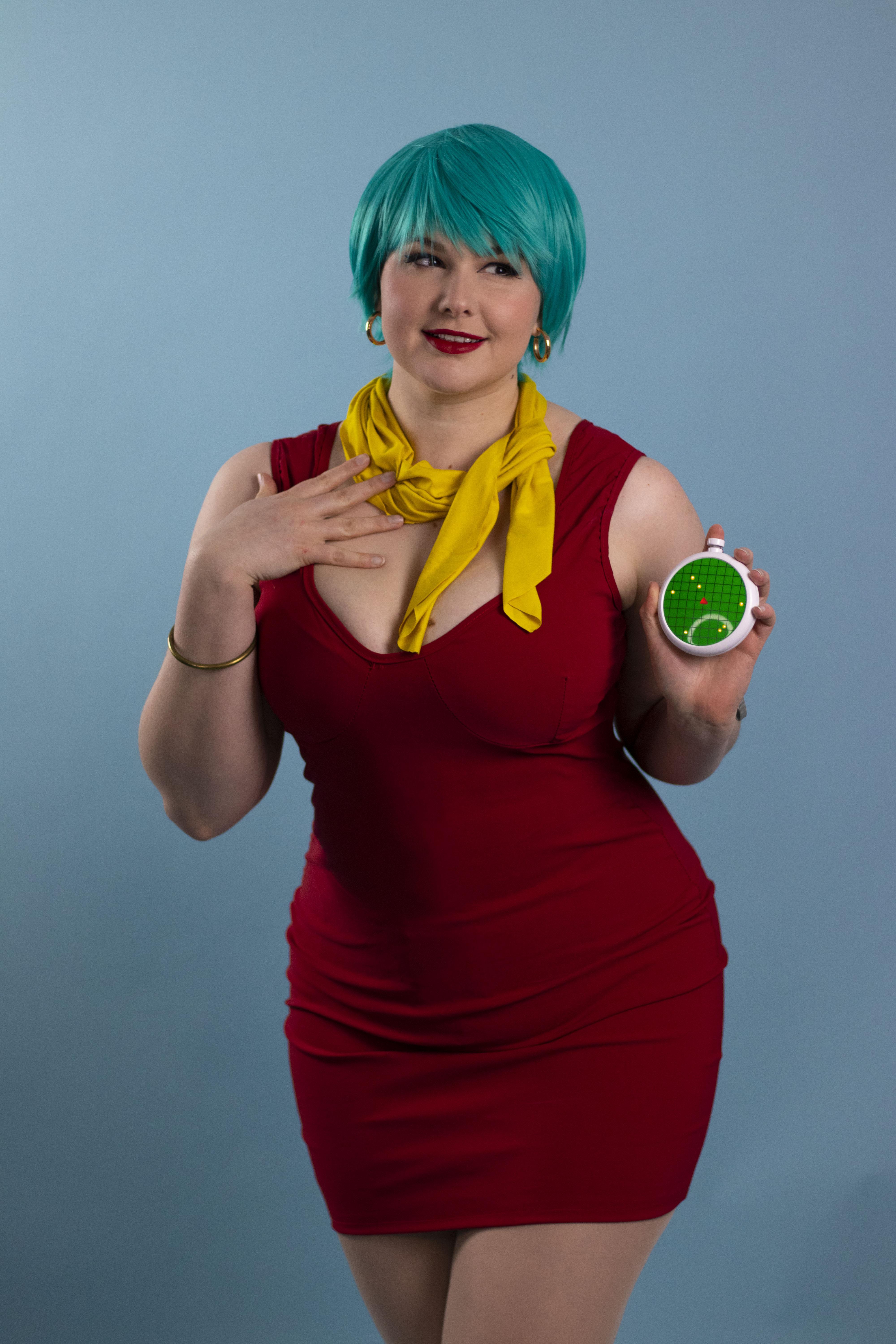 OC] Finished and shot my new Bulma cosplay over the weekend, super happy  with it! @kaylajeancosplay : rdbz