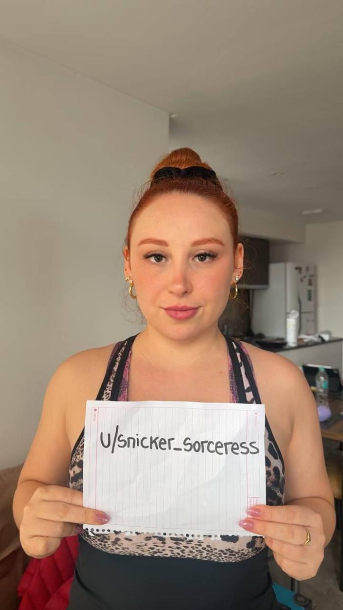 snicker_sorceress