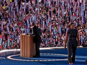 Michelle Obama leaving the stage after introducing Barrack Obama
