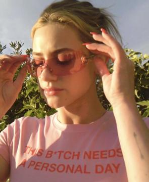 Lili Reinhart