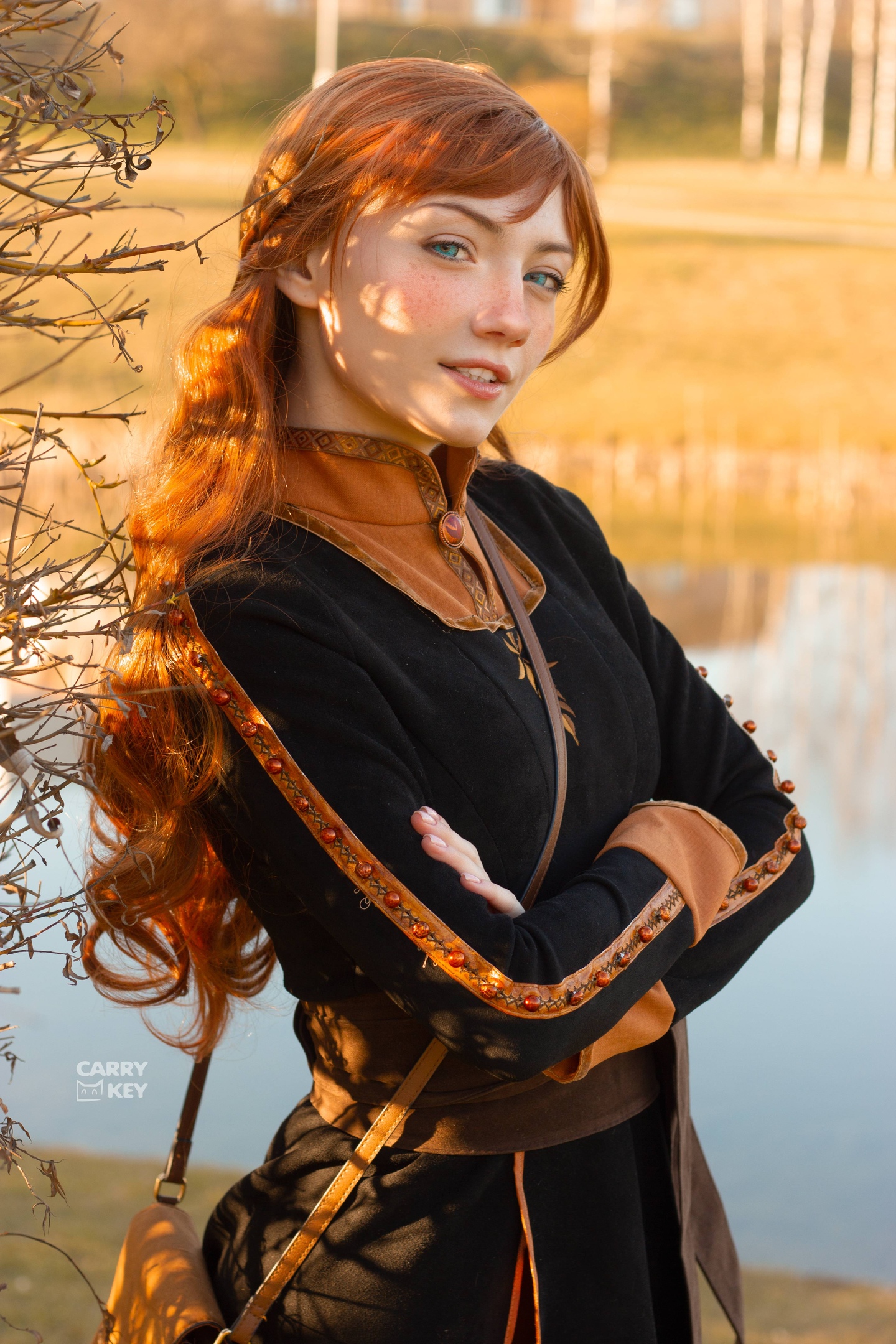 Frozen cosplay anna