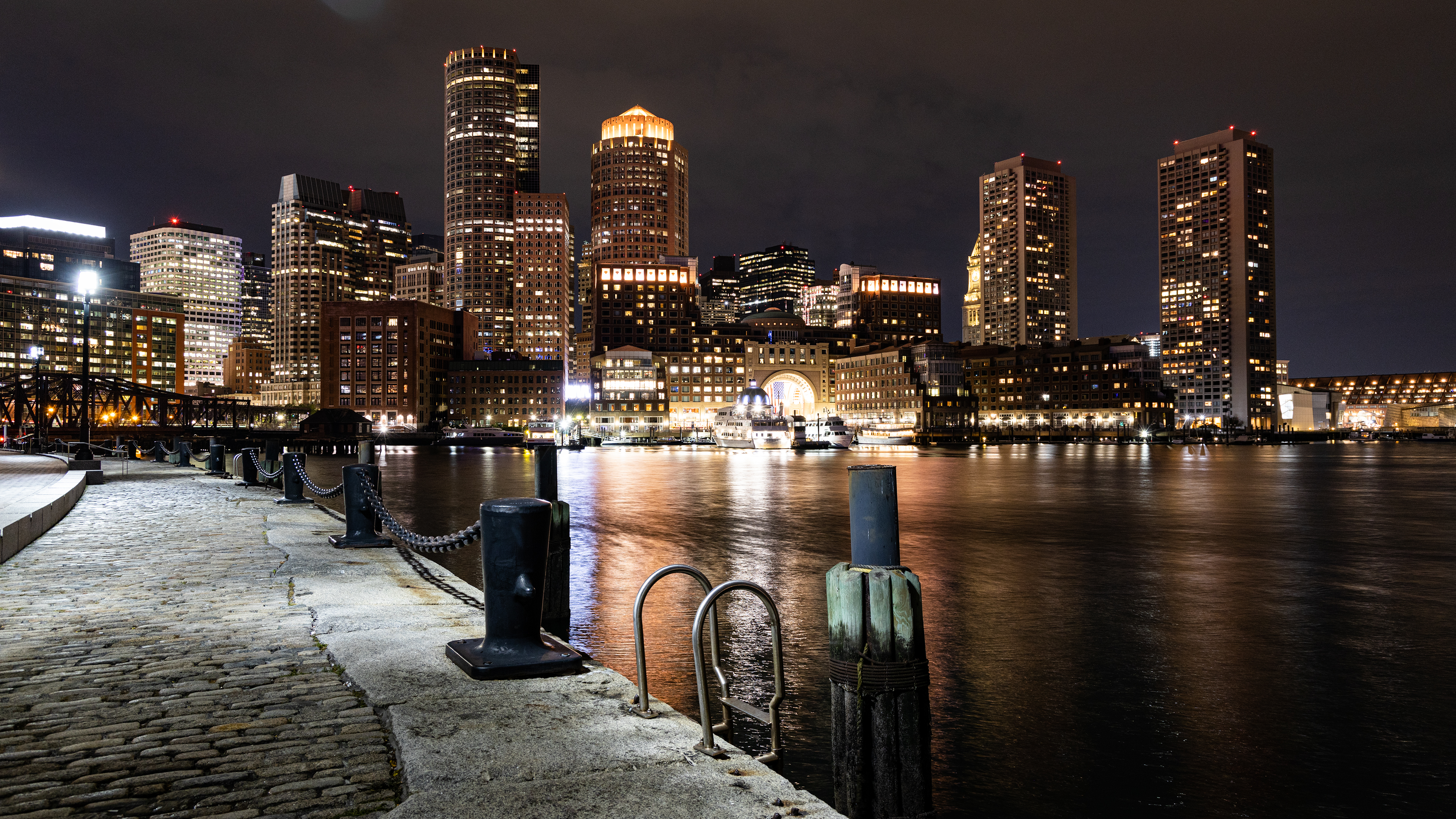 Check out this fantastic collection of boston skyline wallpapers, with 46 boston skyline background images for your desktop, phone or tablet. Boston Skyline At Night 3840 2160 Hd Wallpapers