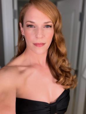 amanda righetti, 43
