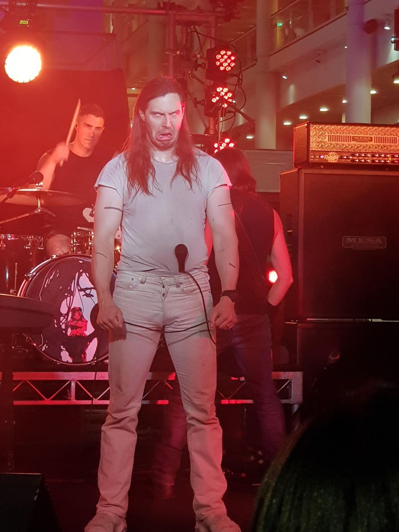 Andrew Wk Scrolller - Creative Light Texture - Ultra HD