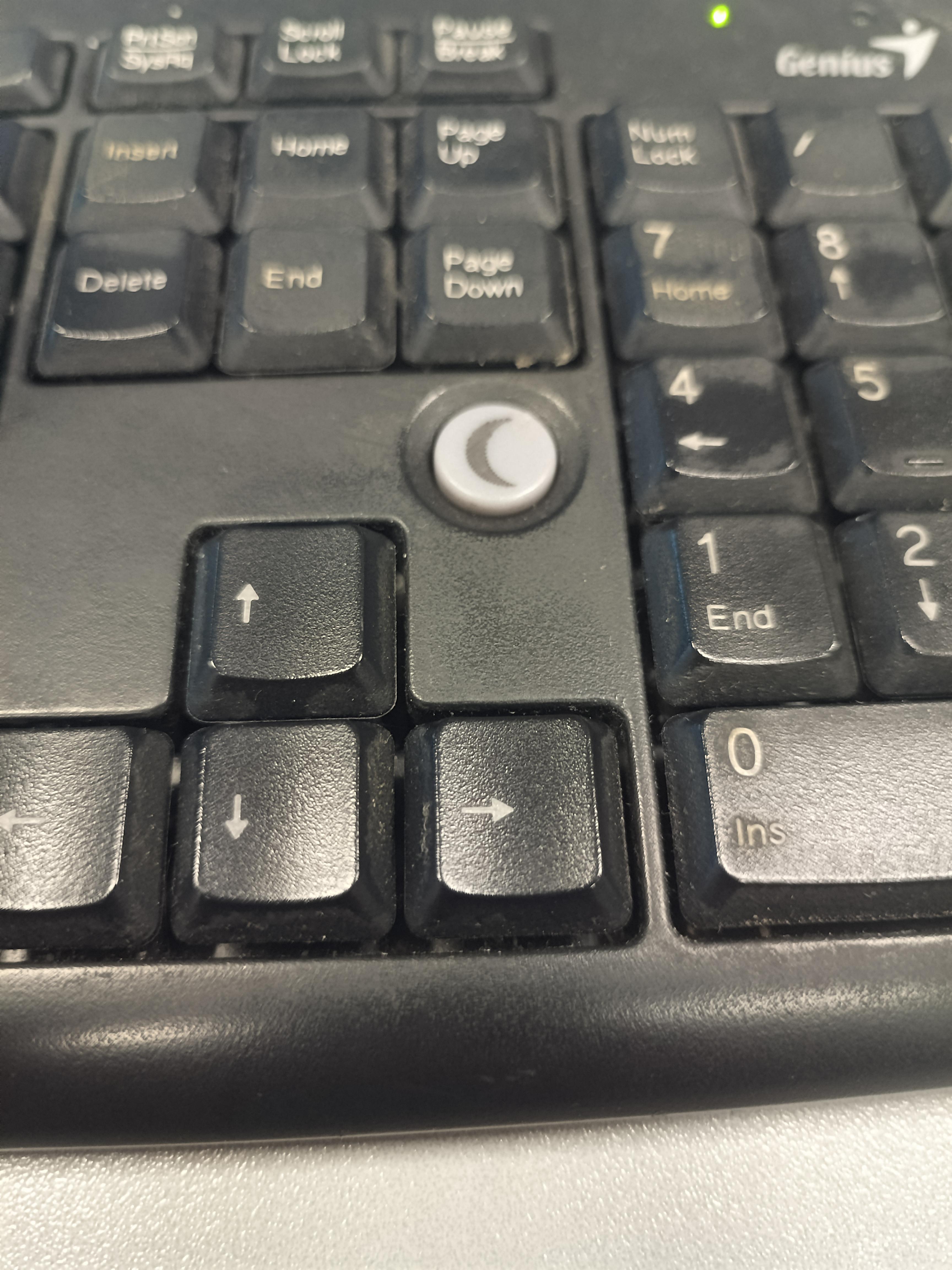 Whose brilliant idea was it to put the sleep button here? : rCrappyDesign