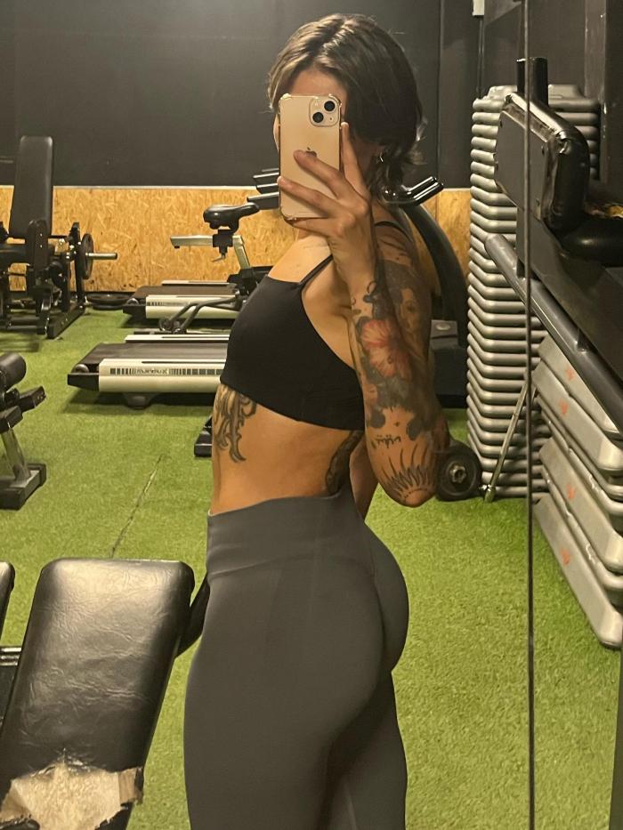Arlinbaddiegirl
