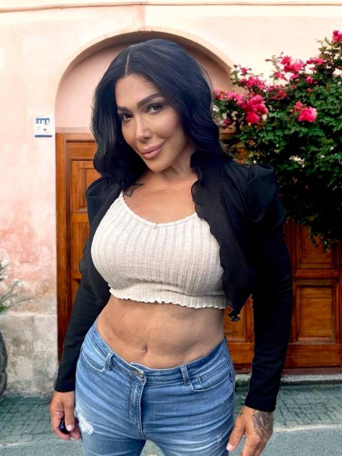 annatransxo