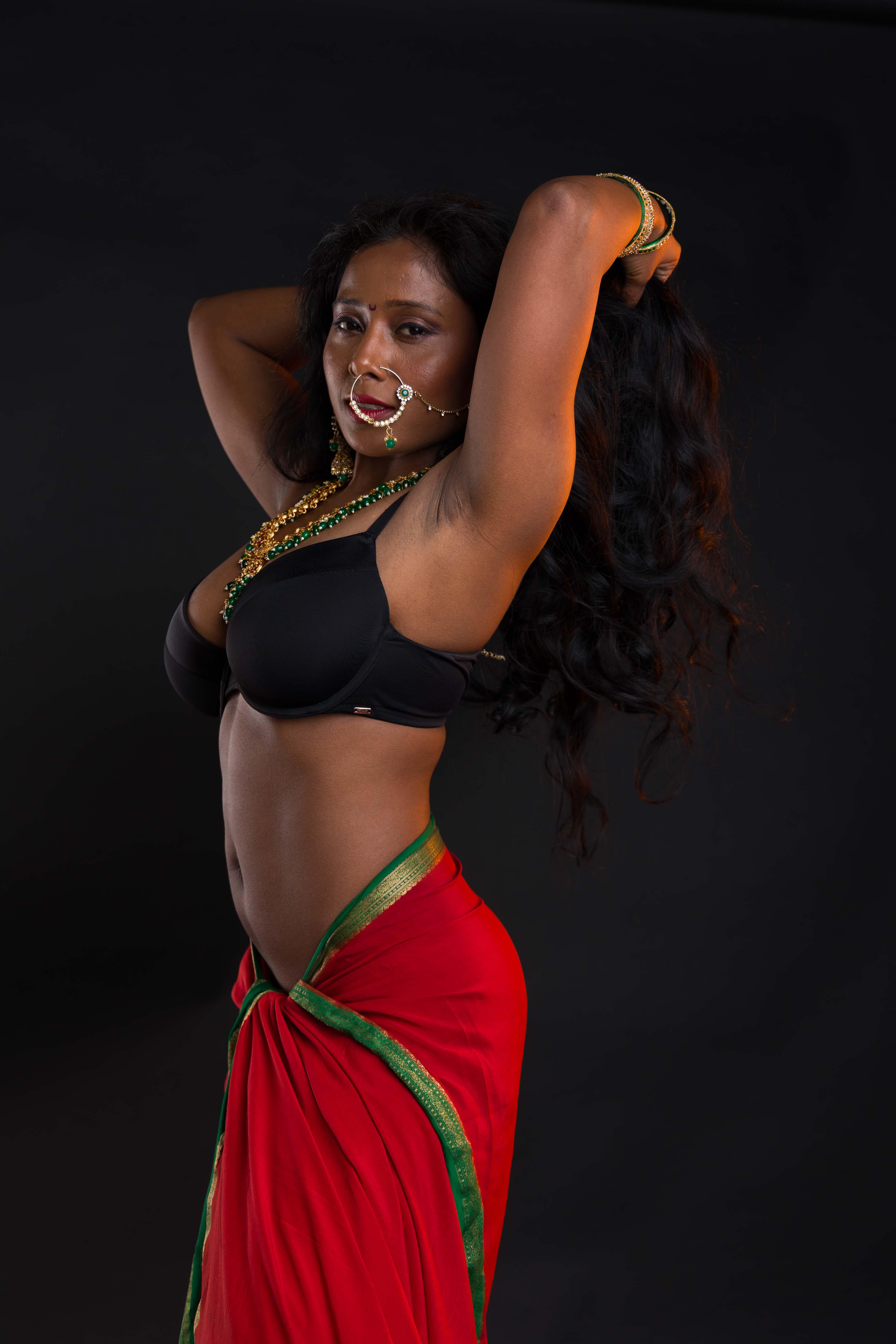 Model: Nikita Gordijn | www.nikitagordijn.com | Photographer: Radiant Photo  Location: UK I 2023 : uNikitaGordijn