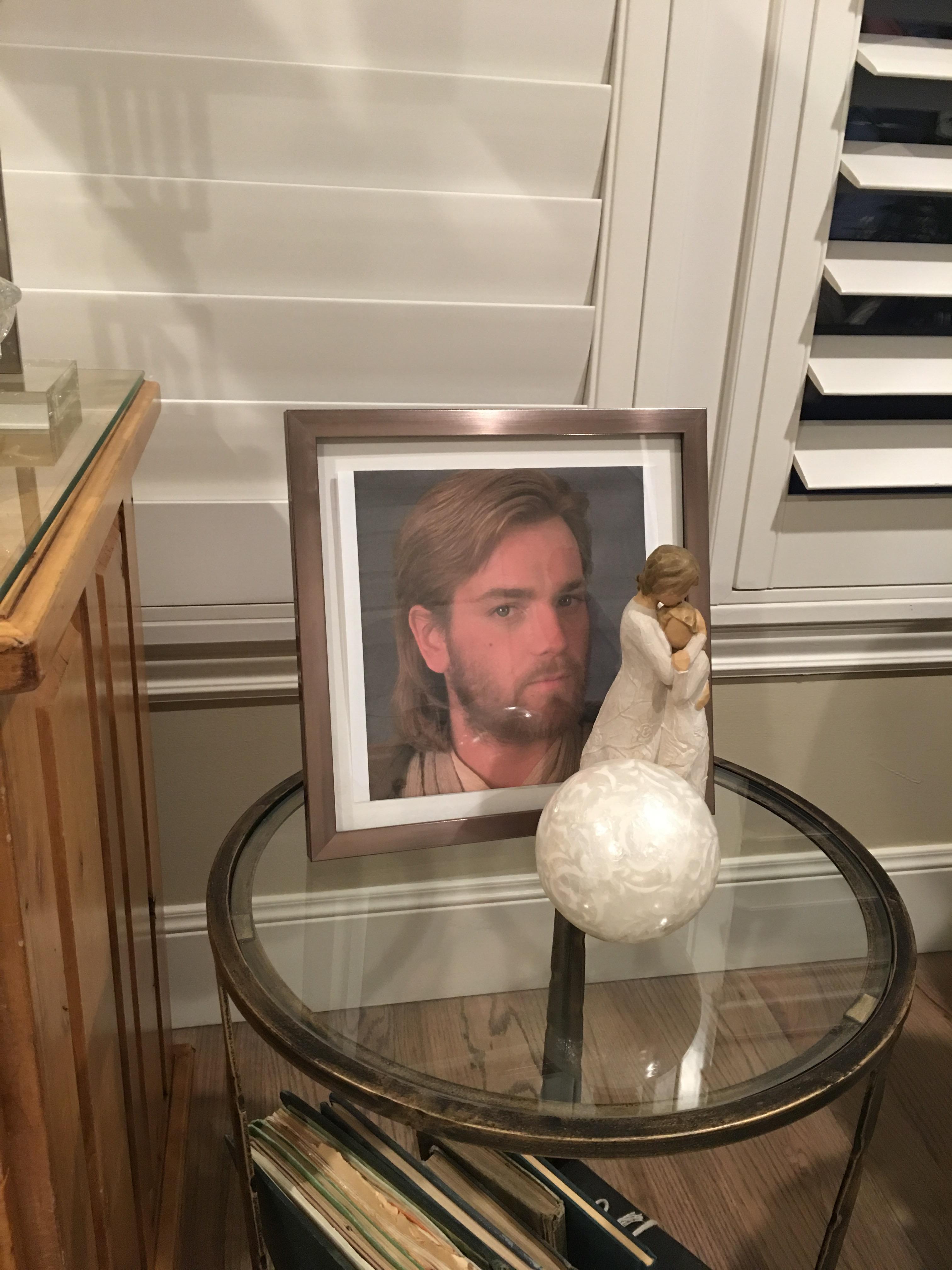 Last days in the desert follows jesus (ewan mcgregor) in an imagined chapter from his forty days of fasting and praying in the desert. Shout Out To My Brother For Replacing A Picture Of Jesus At My Parent S House With A Picture Of Obi Wan Kenobi As Portrayed By Ewan Mcgregor Three Months And Counting Without Them