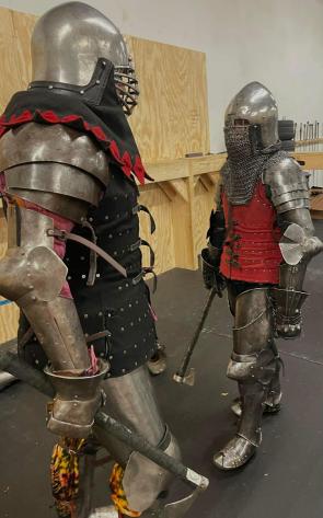 Big lady in armor! Thats me. Me and my teammate for scale. ⚔️