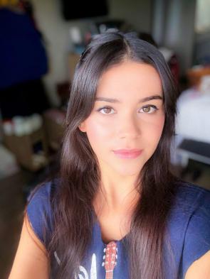 My face with some subtle make up. (F21)