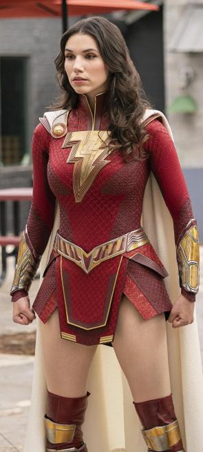 Grace Caroline Currey as Mary Marvel